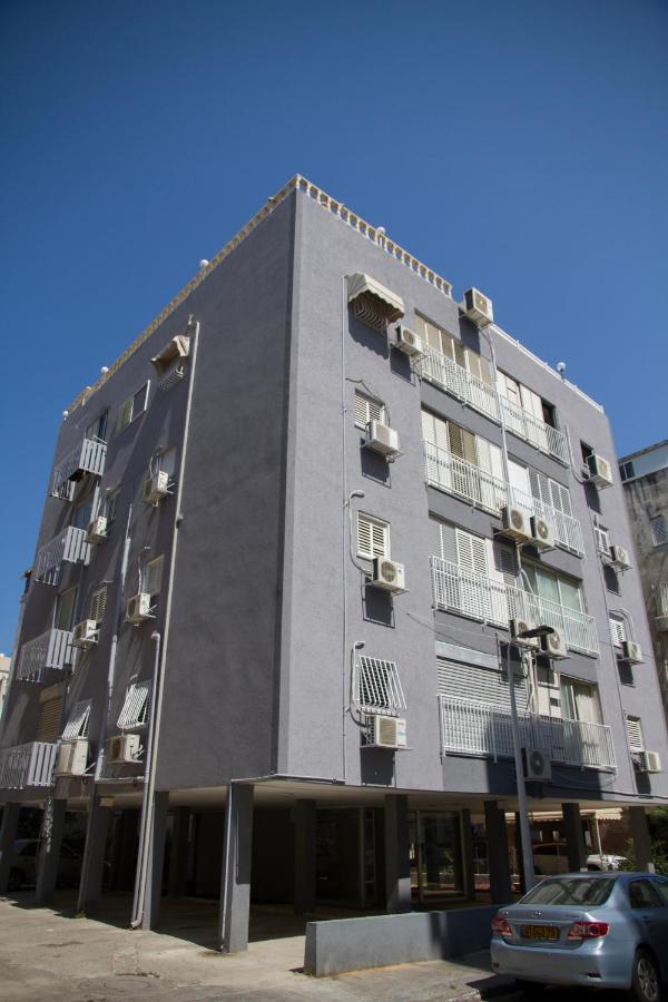 Apartments4You Maya Bat Yam Exterior foto